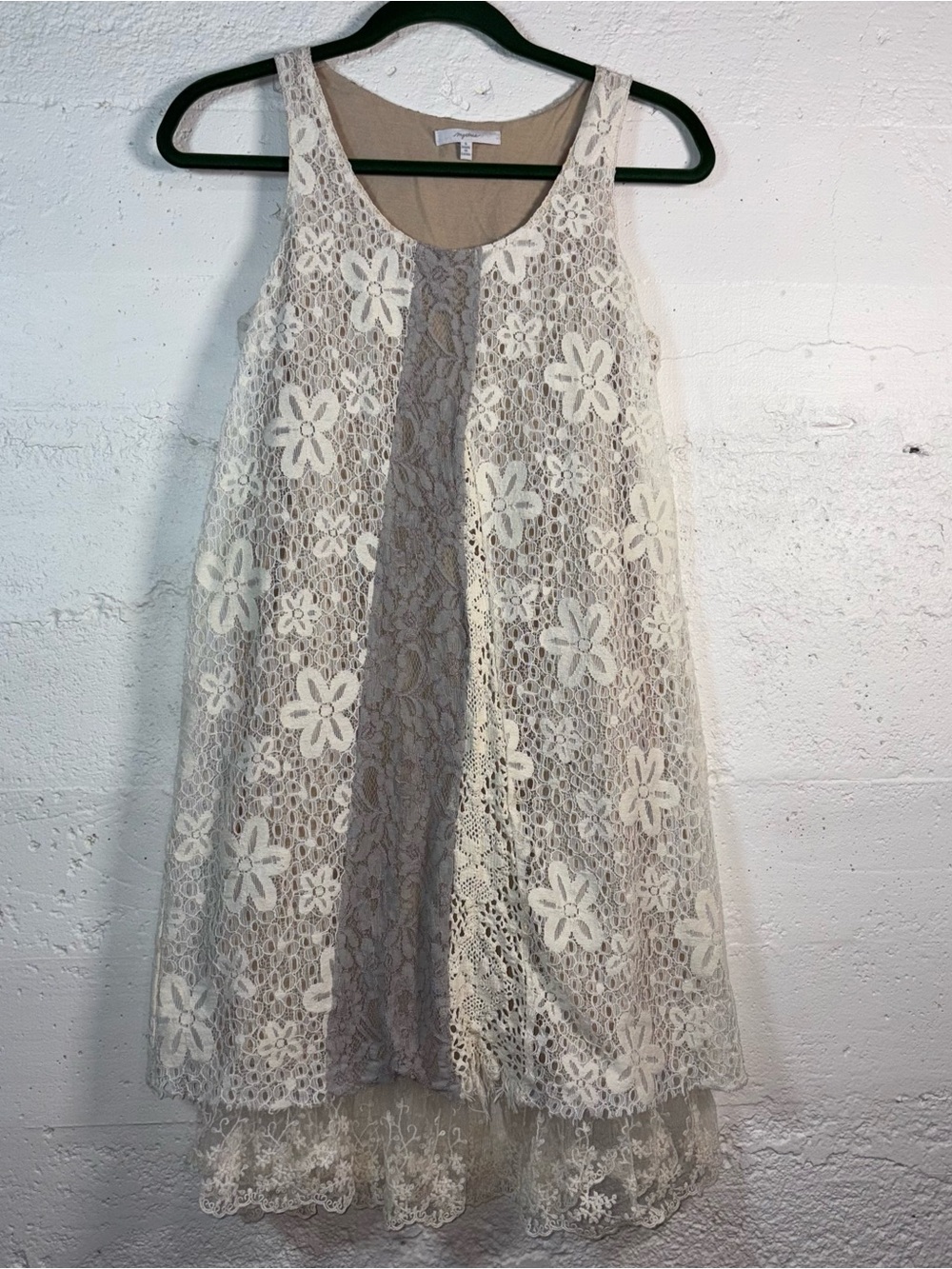 Bohemian vibes Ivory Floral Lace Overlay sleeveless short dress by Mystree small